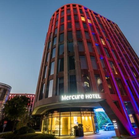 Mercure Shanghai Hongqiao Railway Station Екстер'єр фото