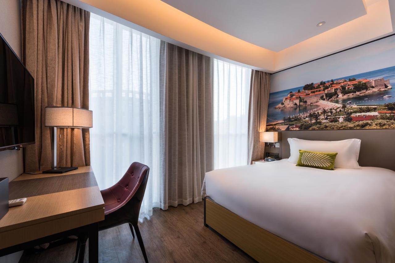 Mercure Shanghai Hongqiao Railway Station Екстер'єр фото