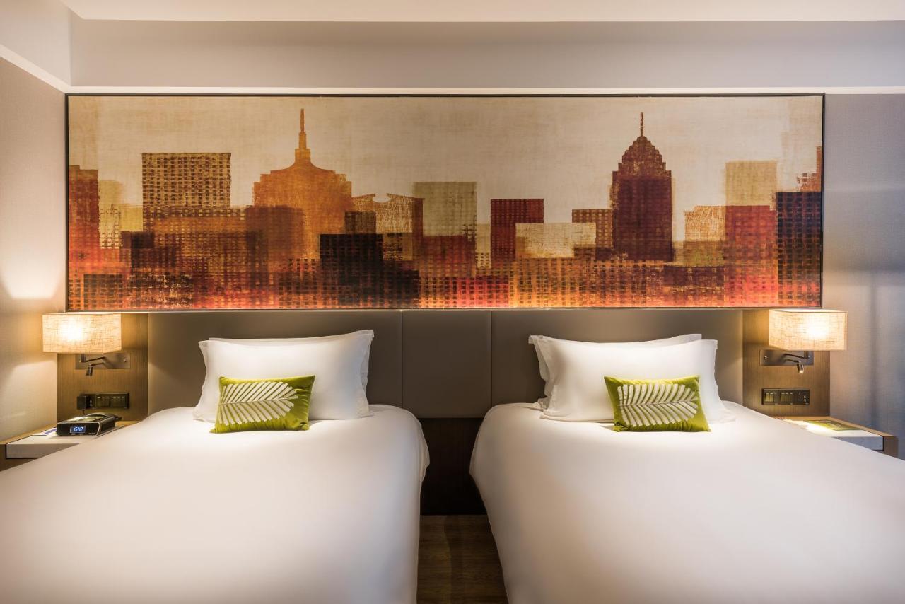 Mercure Shanghai Hongqiao Railway Station Екстер'єр фото