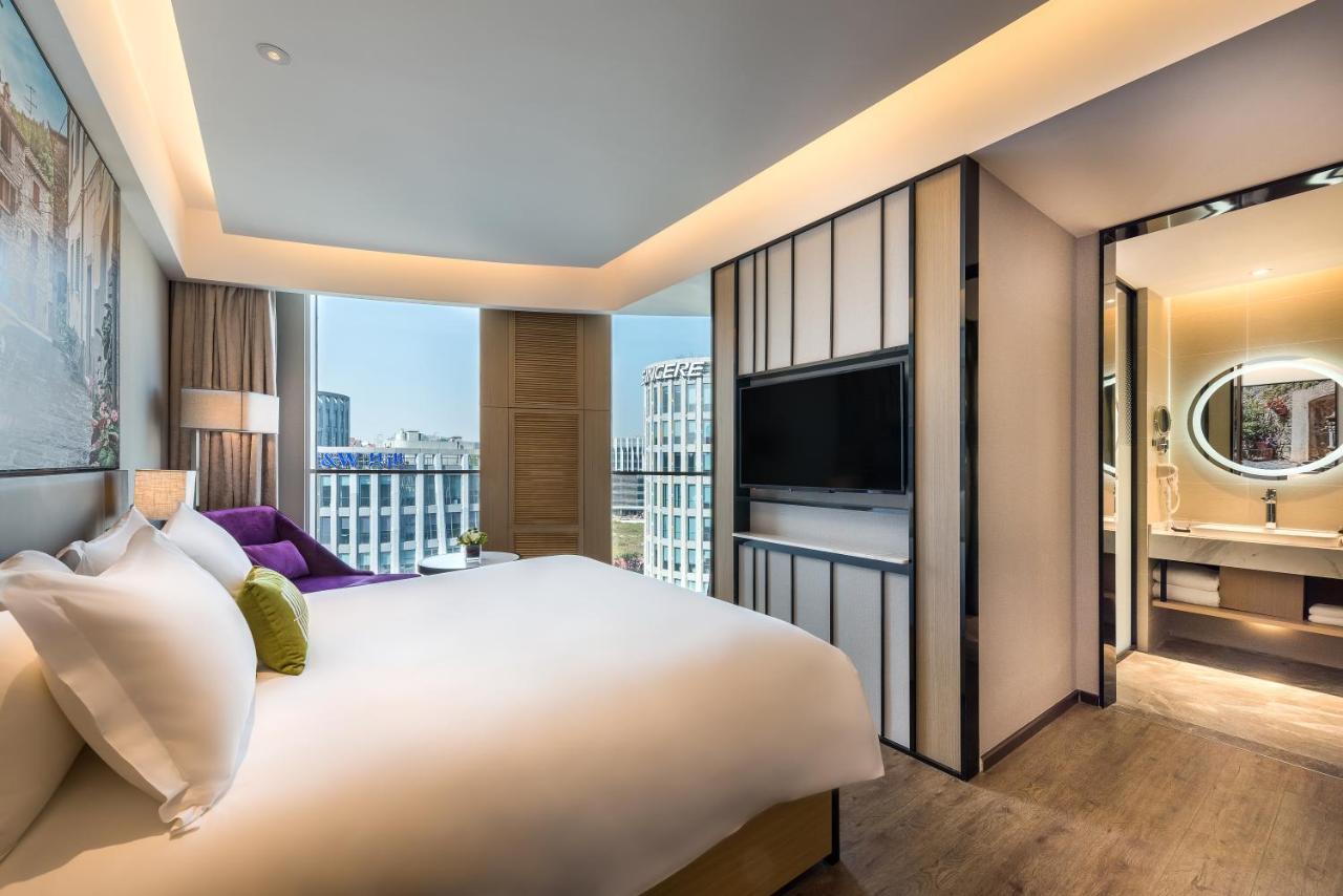 Mercure Shanghai Hongqiao Railway Station Екстер'єр фото