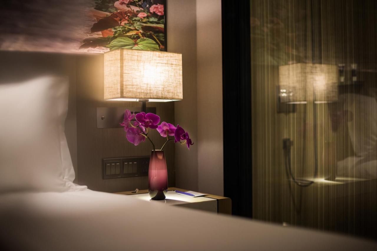 Mercure Shanghai Hongqiao Railway Station Екстер'єр фото