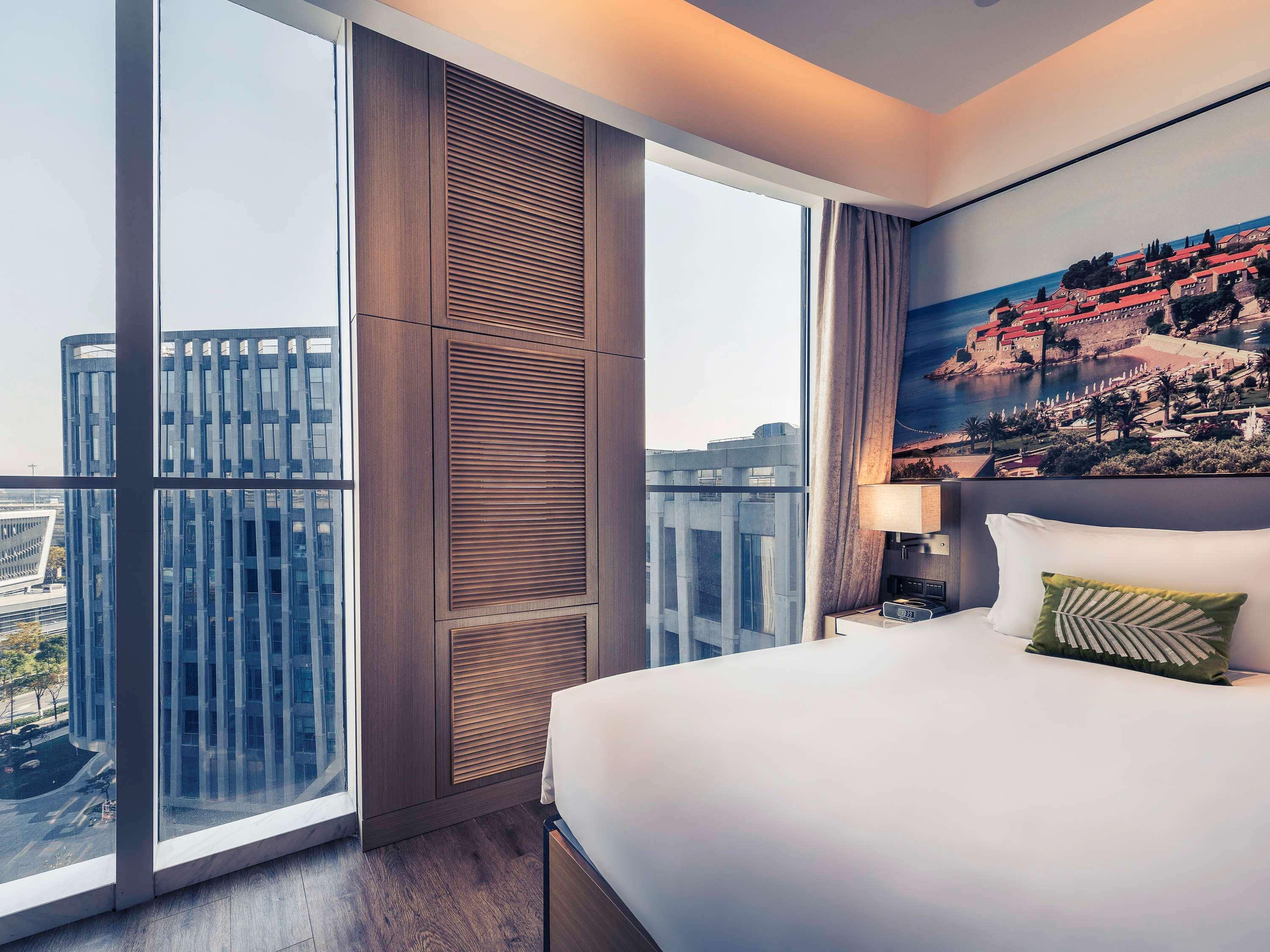 Mercure Shanghai Hongqiao Railway Station Екстер'єр фото