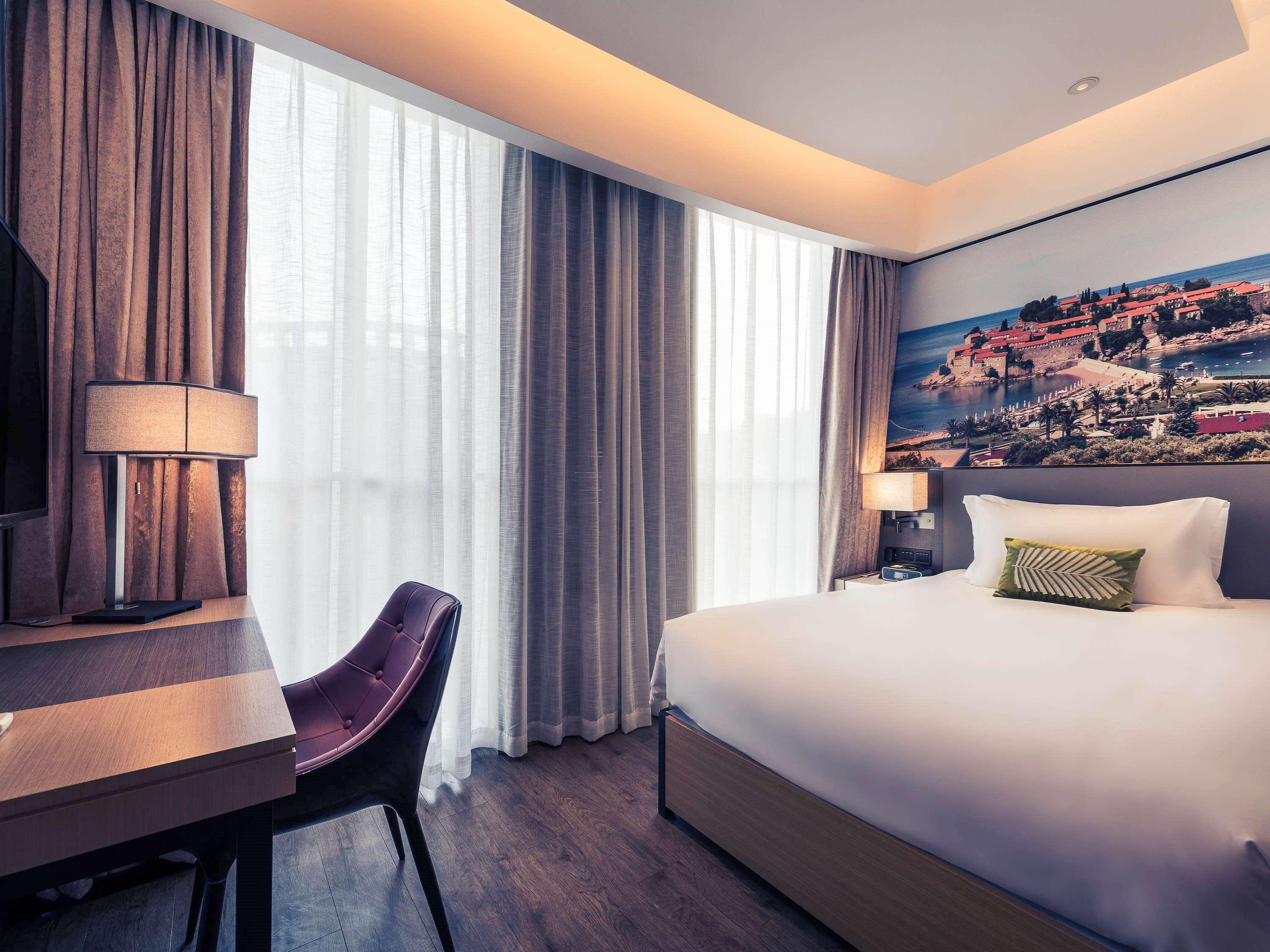 Mercure Shanghai Hongqiao Railway Station Екстер'єр фото