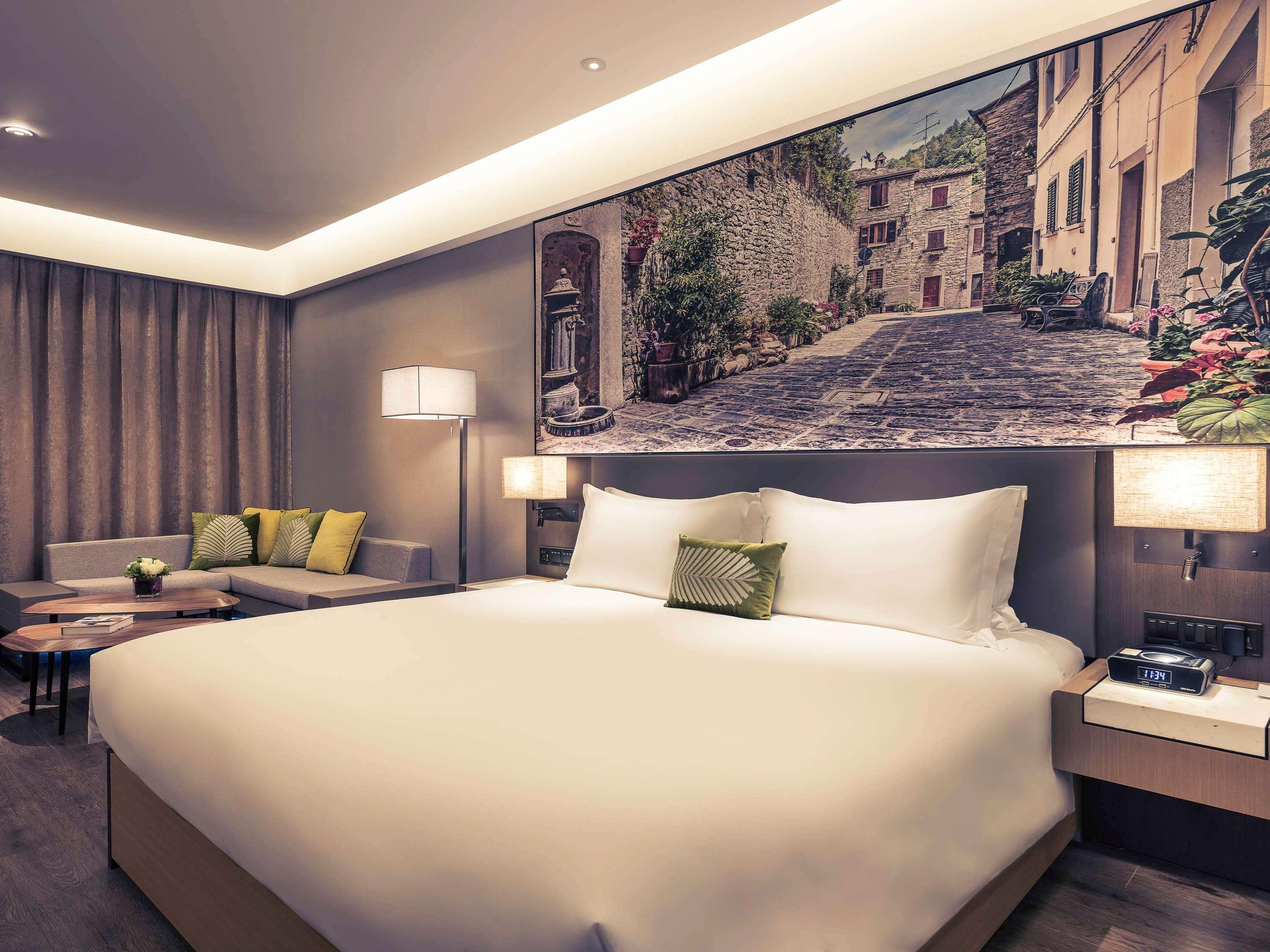 Mercure Shanghai Hongqiao Railway Station Екстер'єр фото