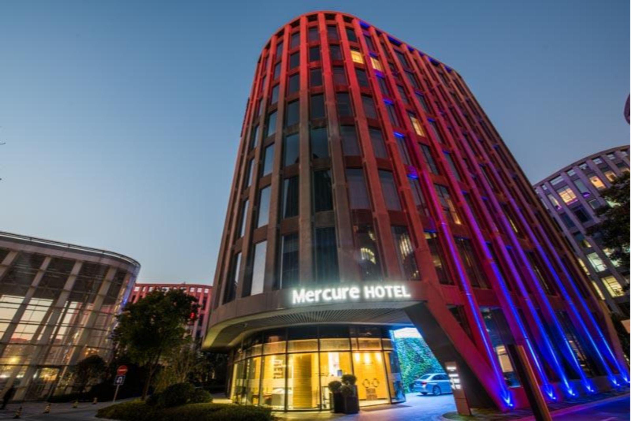 Mercure Shanghai Hongqiao Railway Station Екстер'єр фото